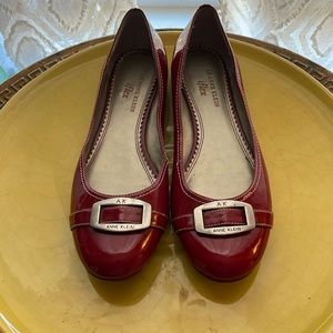 Anne Klein flex sz 8 flat shoes red maroon